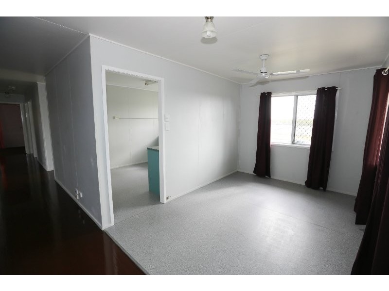 62 Aerodrome Road, Clinton QLD 4680