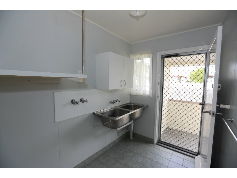 62 Aerodrome Road, Clinton QLD 4680