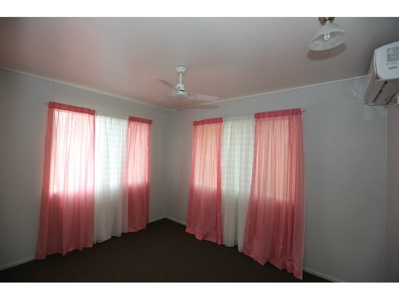 62 Aerodrome Road, Clinton QLD 4680