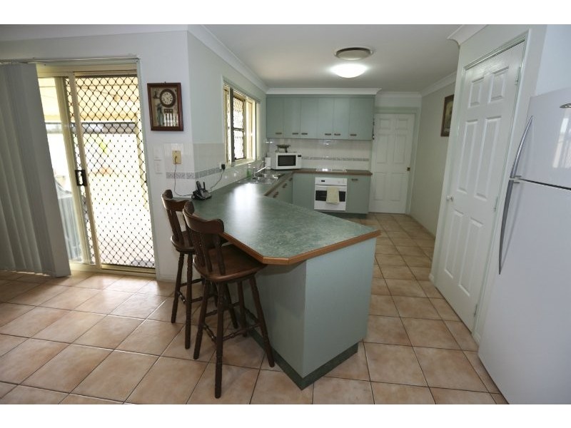 200 J Hickey Avenue, Clinton QLD 4680