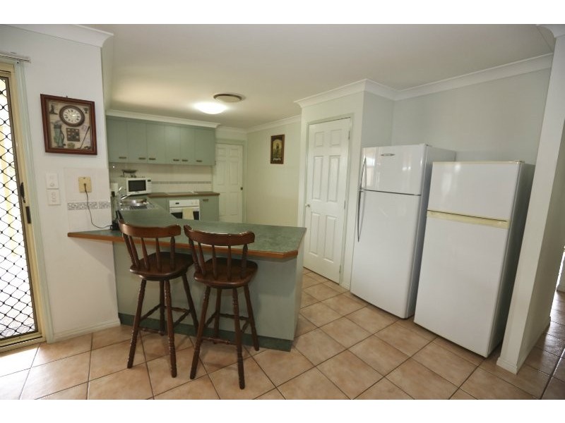 200 J Hickey Avenue, Clinton QLD 4680