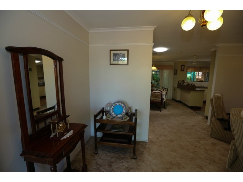 4 LAVINIA COURT, Clinton QLD 4680