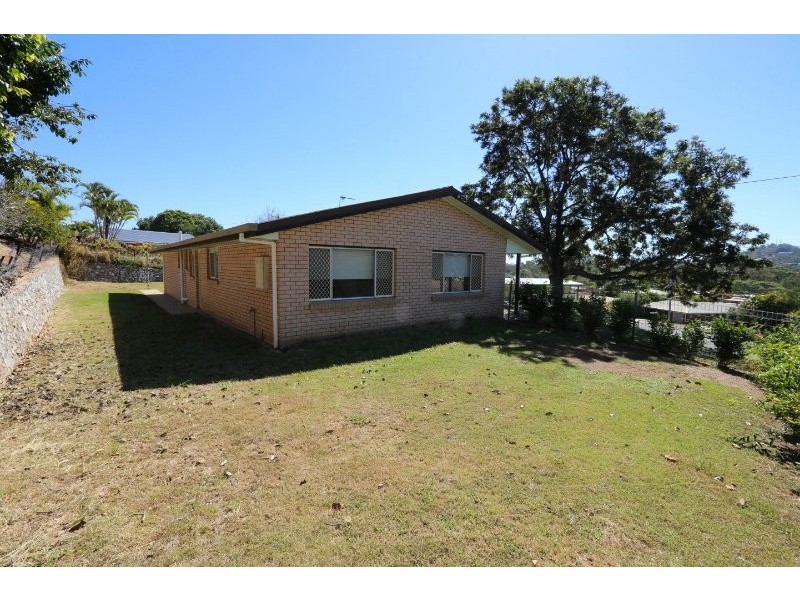 2 CAMBRIDGE CLOSE, Telina QLD 4680