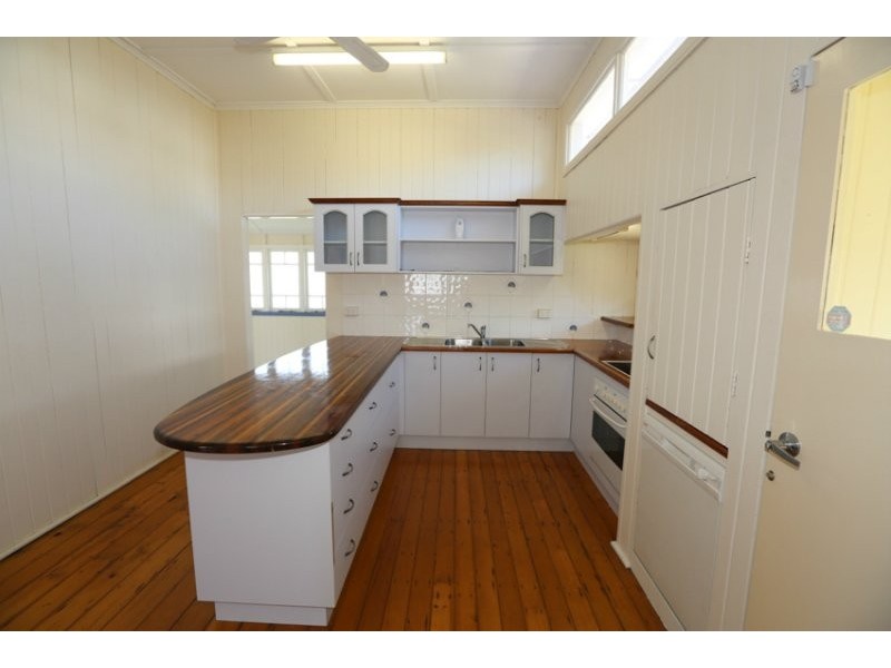 149 OFF STREET, South Gladstone QLD 4680