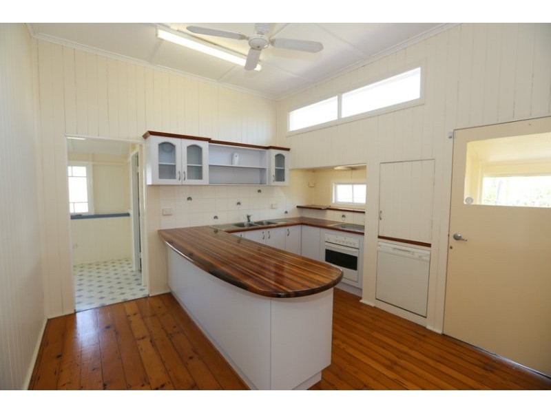 149 OFF STREET, South Gladstone QLD 4680