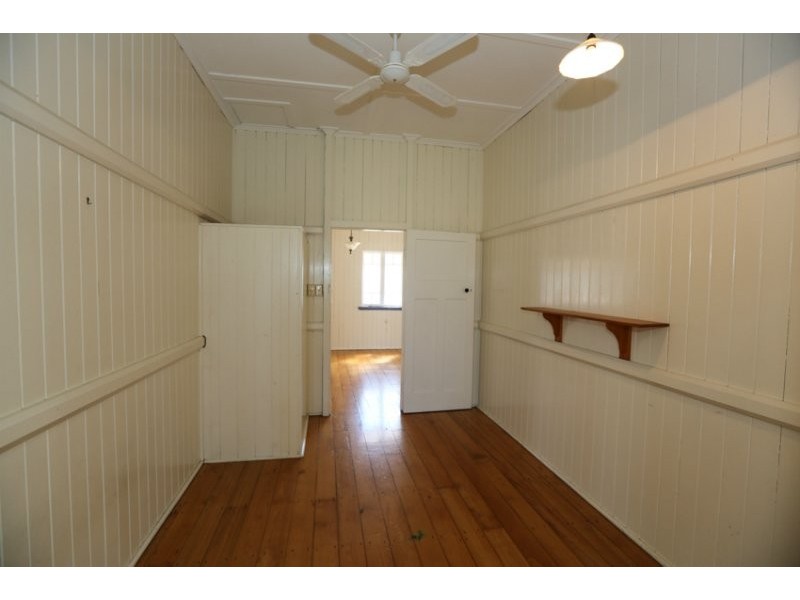 149 OFF STREET, South Gladstone QLD 4680