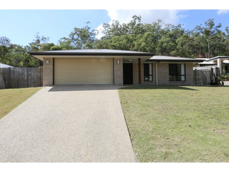 11 Eastwood Street, West Gladstone QLD 4680