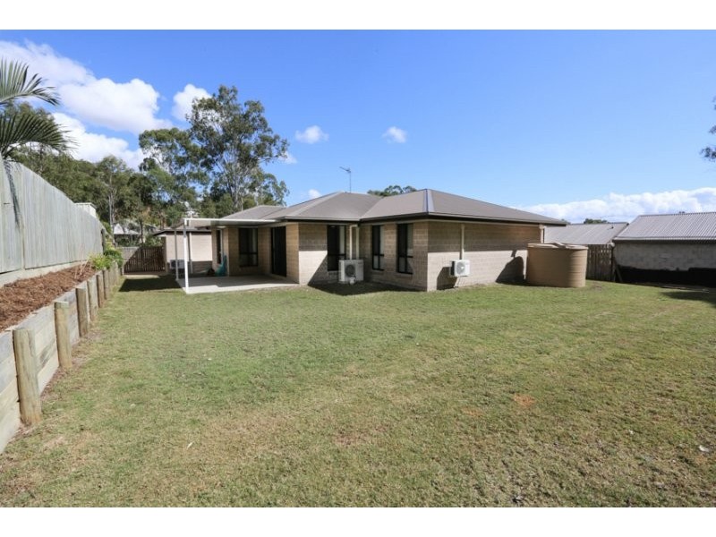 11 Eastwood Street, West Gladstone QLD 4680