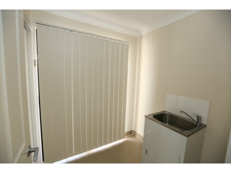 11 Eastwood Street, West Gladstone QLD 4680