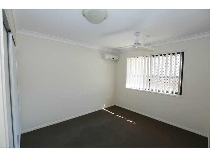 11 Eastwood Street, West Gladstone QLD 4680