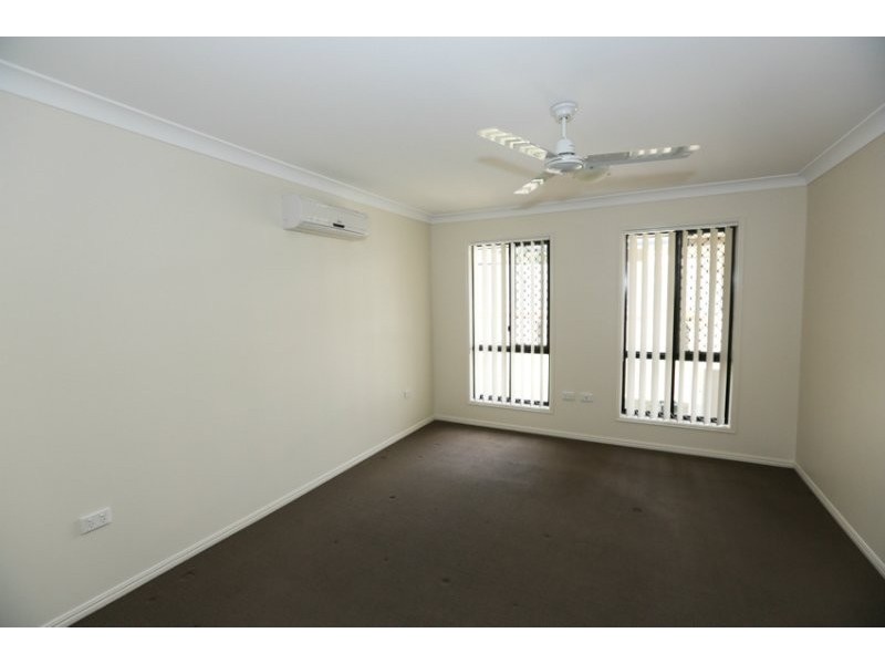 11 Eastwood Street, West Gladstone QLD 4680