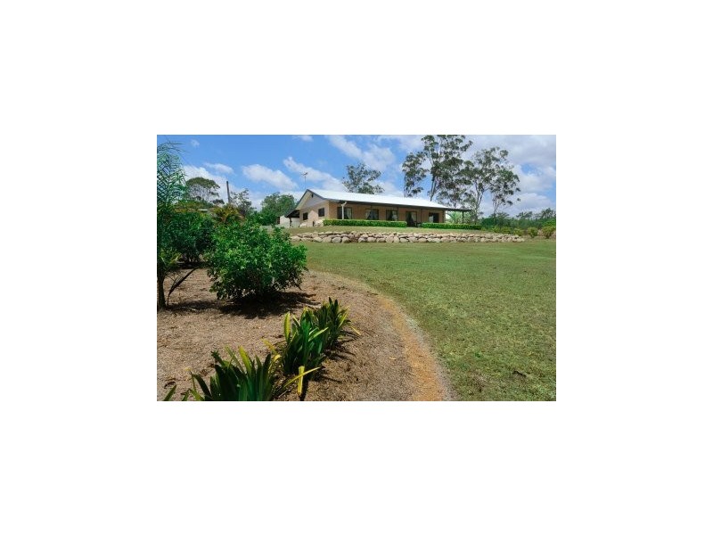 37 Mount Larcom Bracewell Road, Mount Larcom QLD 4695