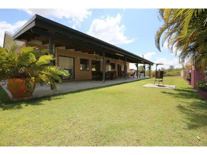37 Mount Larcom Bracewell Road, Mount Larcom QLD 4695
