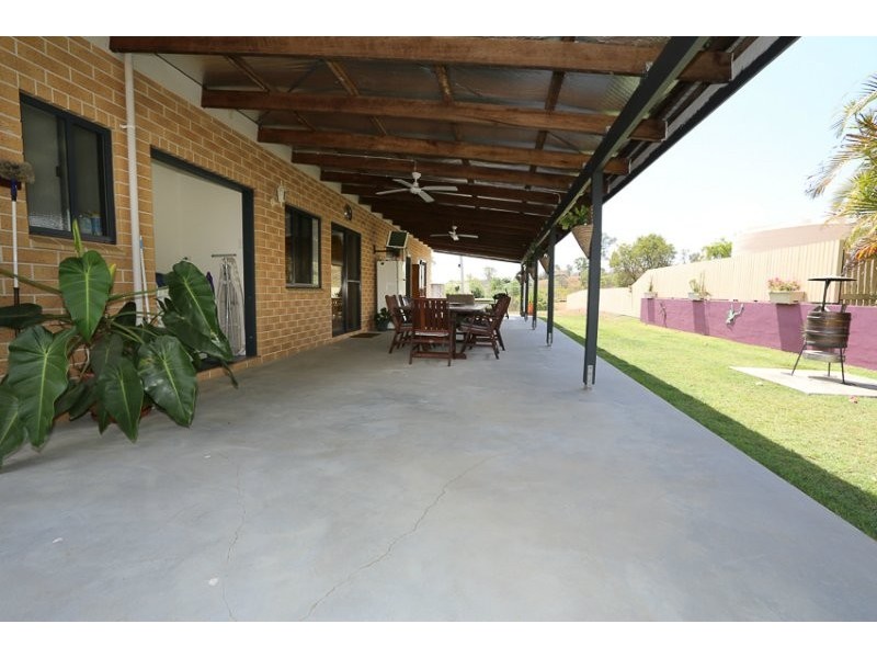 37 Mount Larcom Bracewell Road, Mount Larcom QLD 4695