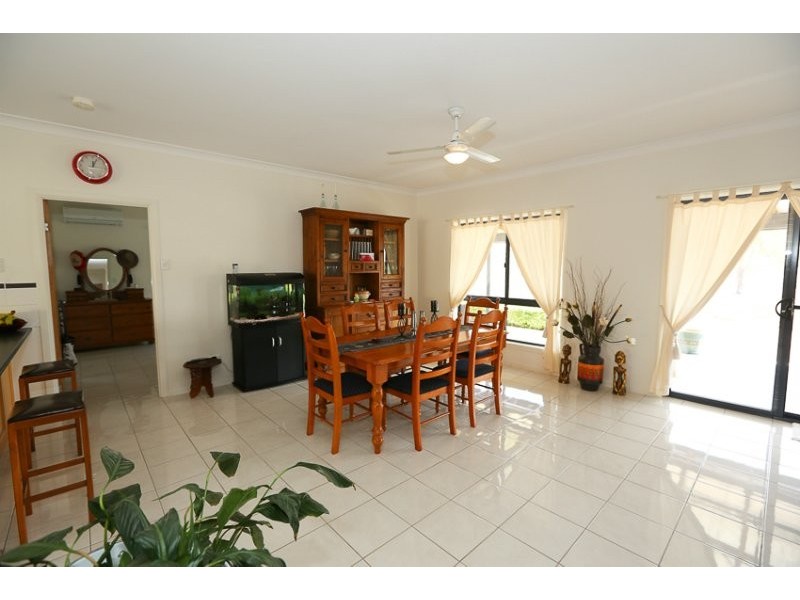 37 Mount Larcom Bracewell Road, Mount Larcom QLD 4695