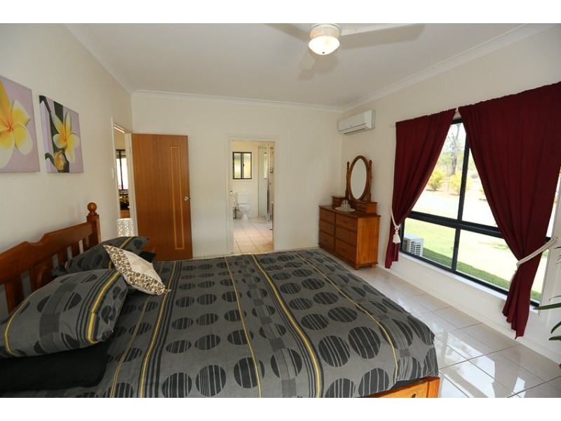 37 Mount Larcom Bracewell Road, Mount Larcom QLD 4695