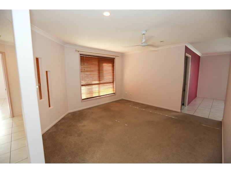 8 OSPREY COURT, South Gladstone QLD 4680