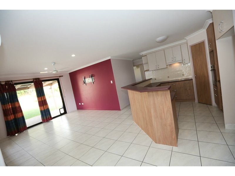 8 OSPREY COURT, South Gladstone QLD 4680