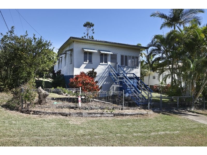 23 Gladstone Street, Mount Larcom QLD 4695