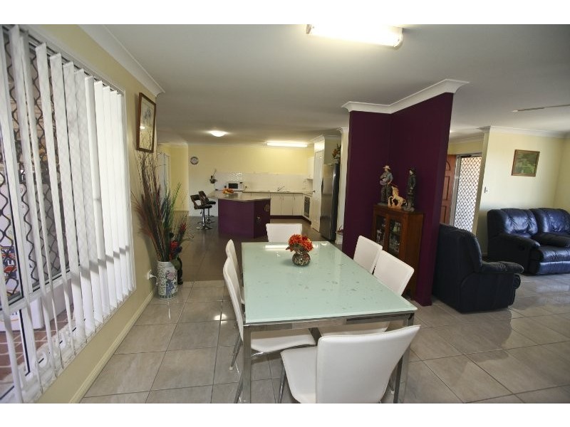 20 Cavella Drive, Glen Eden QLD 4680