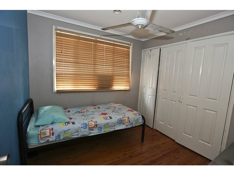 24 Harvey Road, Clinton QLD 4680