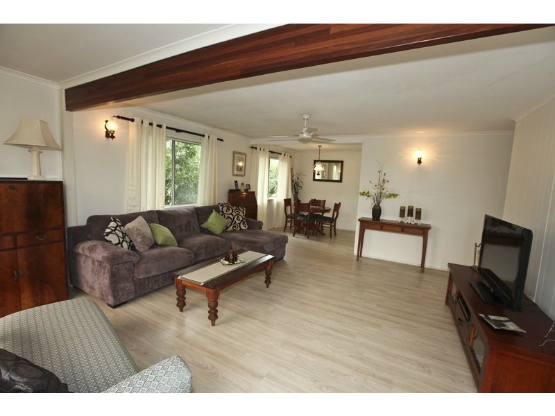 8 Mallee Court, Sun Valley QLD 4680