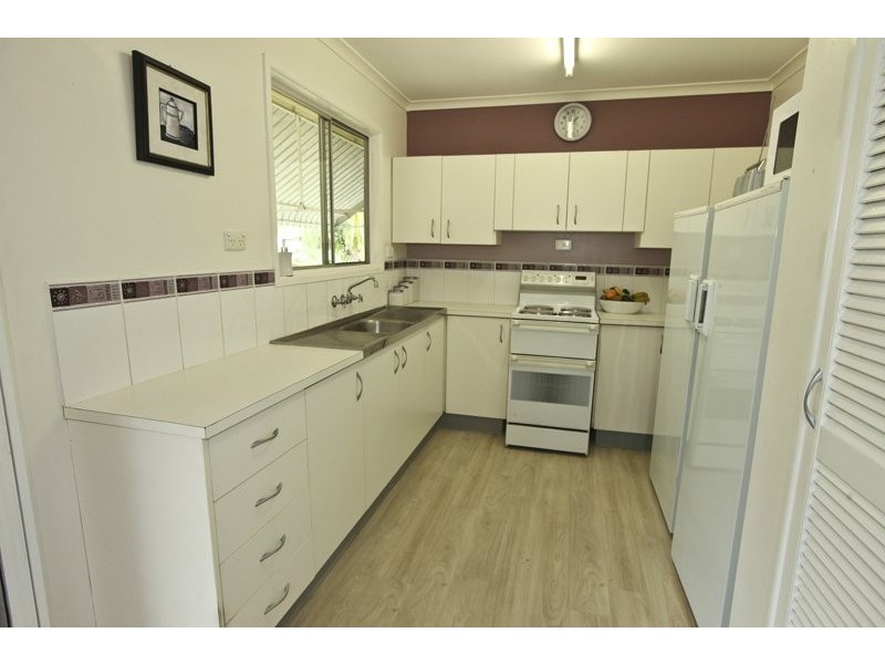 8 Mallee Court, Sun Valley QLD 4680