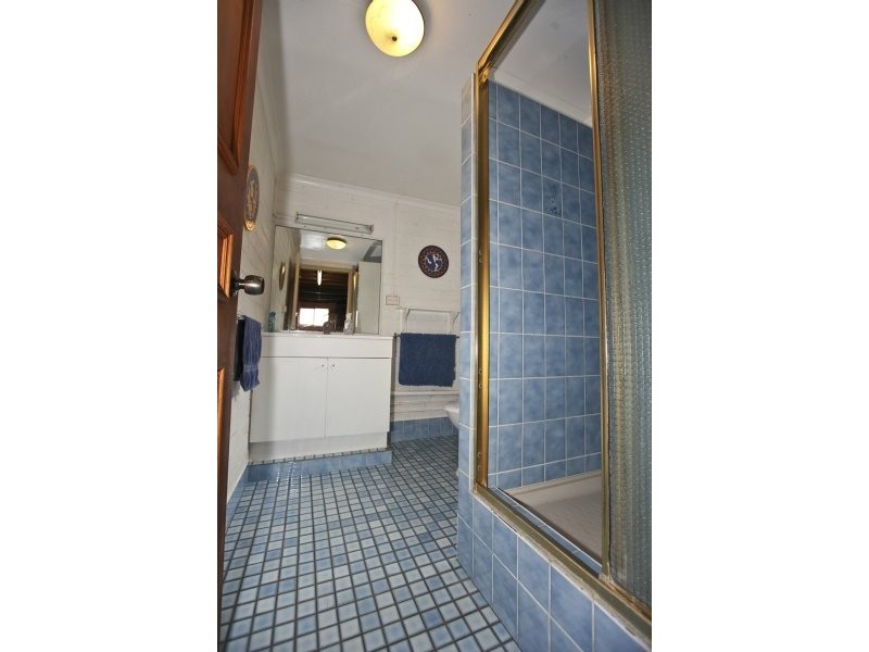 8 Mallee Court, Sun Valley QLD 4680