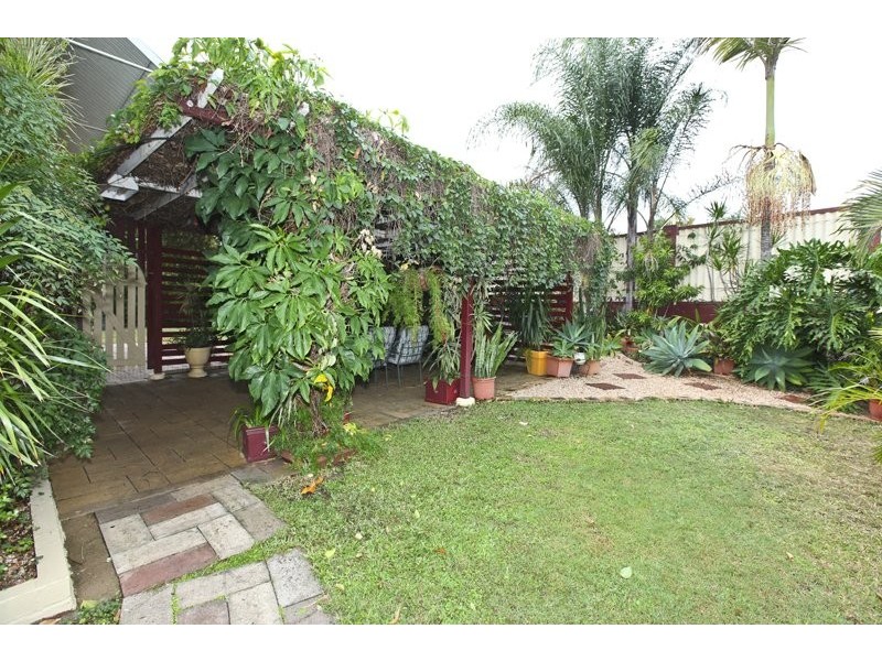 8 Mallee Court, Sun Valley QLD 4680