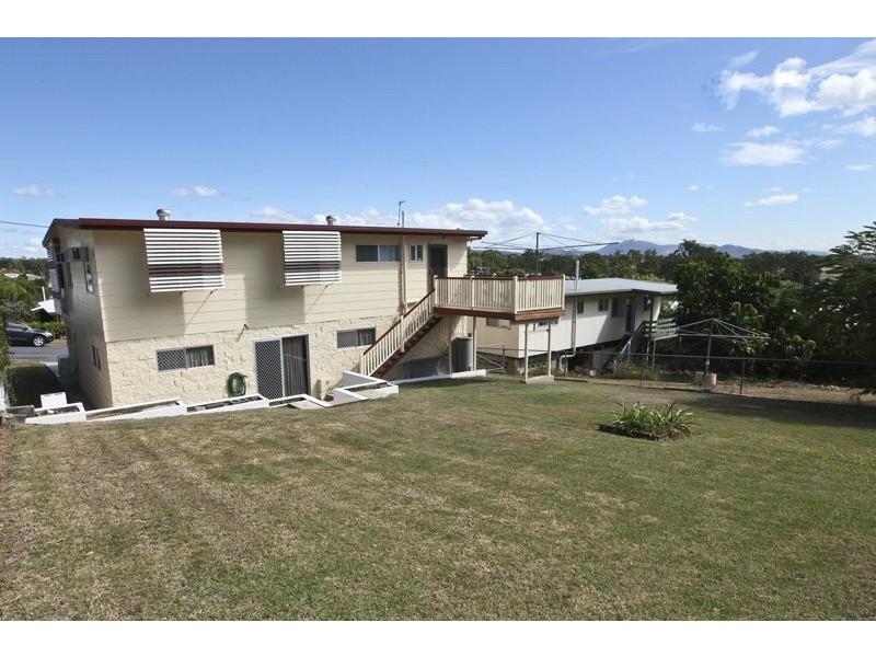 34 WILSON STREET, New Auckland QLD 4680