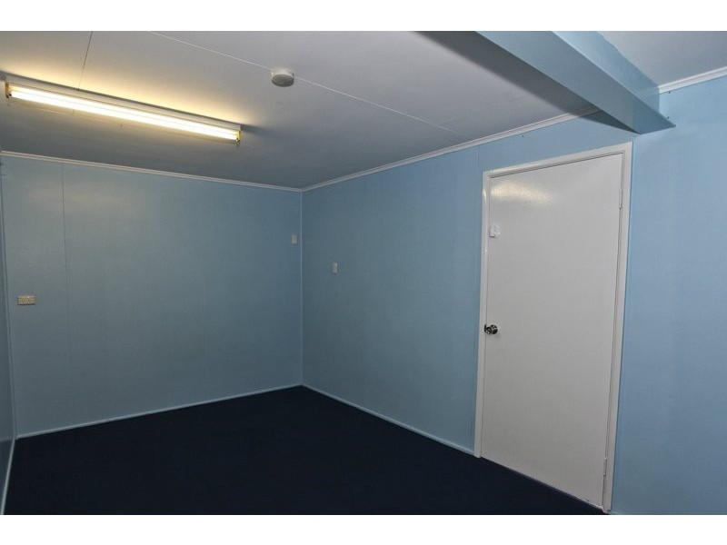 34 WILSON STREET, New Auckland QLD 4680