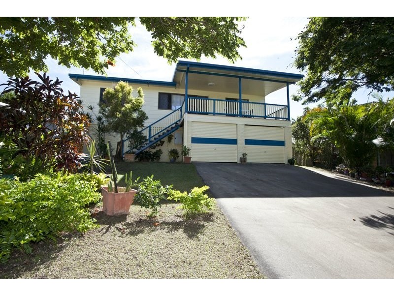 43 Aramac Drive, Clinton QLD 4680