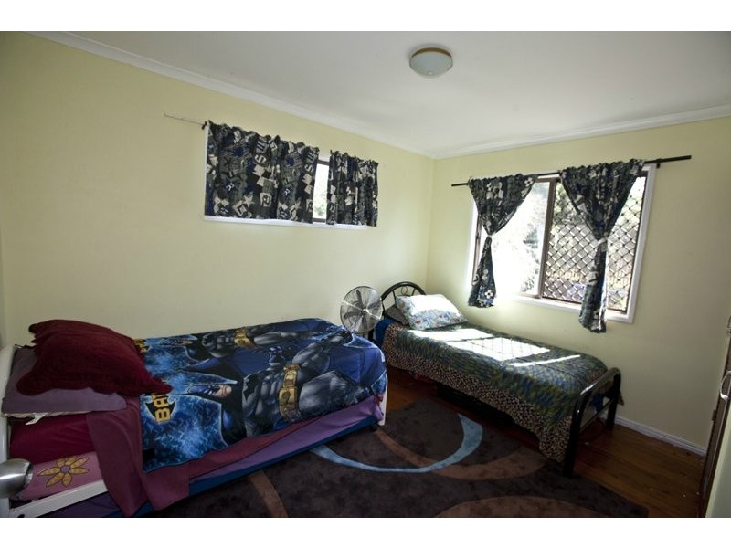 43 Aramac Drive, Clinton QLD 4680