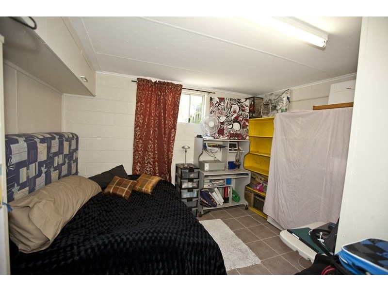 43 Aramac Drive, Clinton QLD 4680