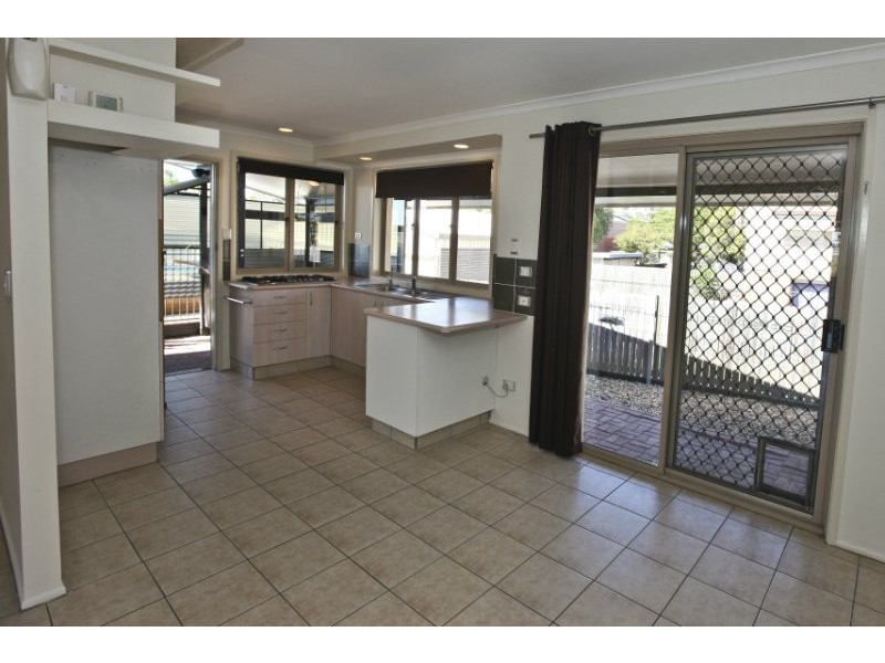 2 Wilson Street, New Auckland QLD 4680