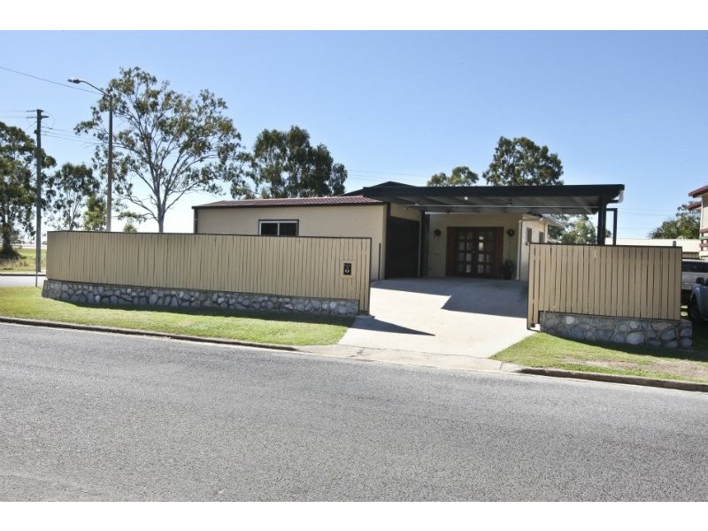 2 Wilson Street, New Auckland QLD 4680