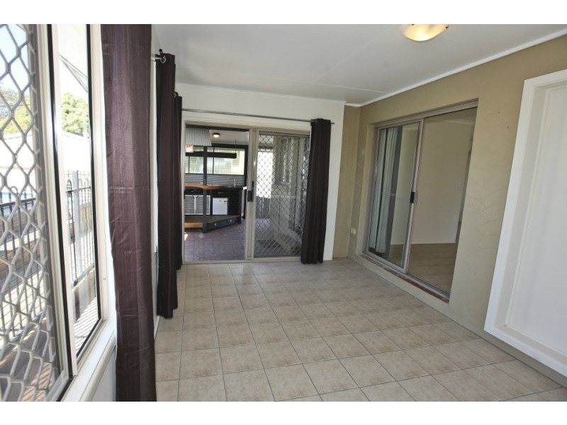 2 Wilson Street, New Auckland QLD 4680