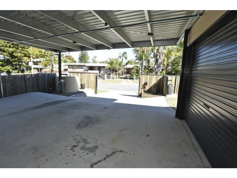 2 Wilson Street, New Auckland QLD 4680
