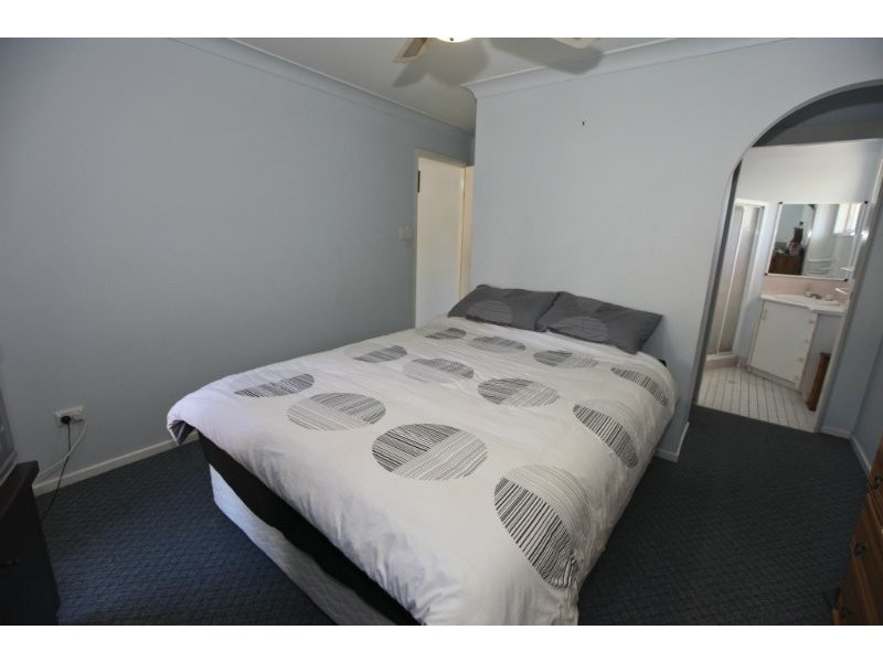 64 Keppel Avenue, Clinton QLD 4680