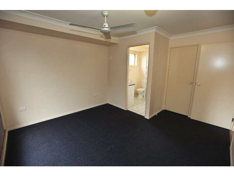 2 Craigmoor Court, New Auckland QLD 4680