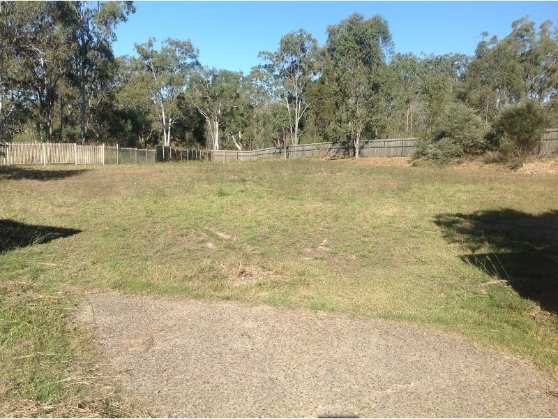 5 Banjo Court, Glen Eden QLD 4680