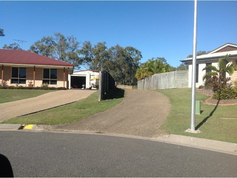 5 Banjo Court, Glen Eden QLD 4680