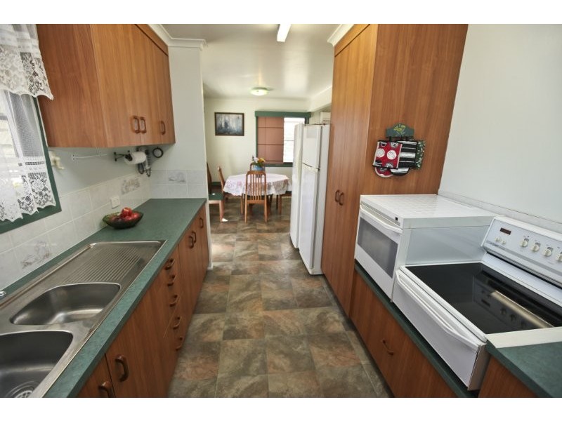 13 Finchley Street, Telina QLD 4680