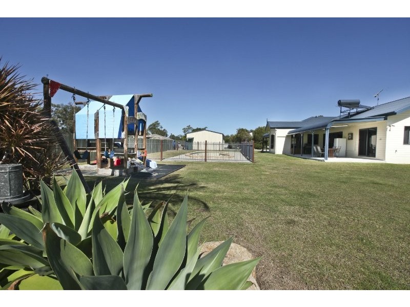 13 Parksville Drive, New Auckland QLD 4680
