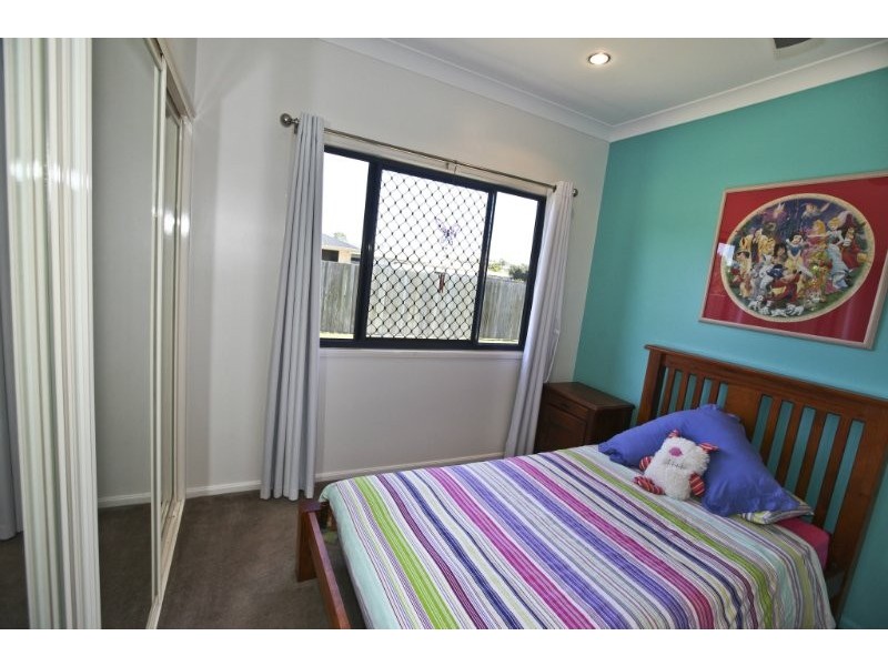 13 Parksville Drive, New Auckland QLD 4680