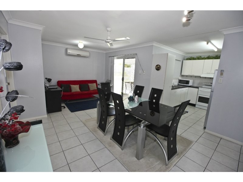 58 Emmadale Drive, New Auckland QLD 4680