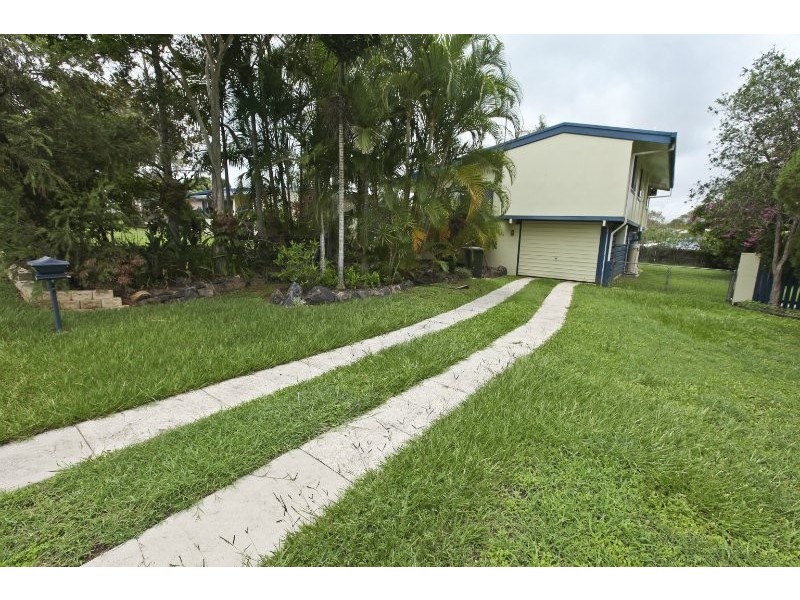 14 Allunga Drive, Glen Eden QLD 4680