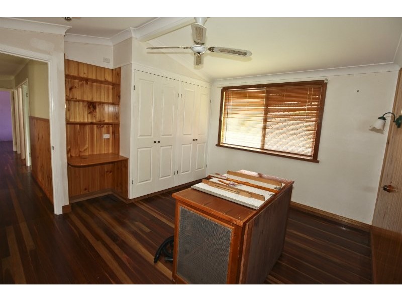 14 Allunga Drive, Glen Eden QLD 4680