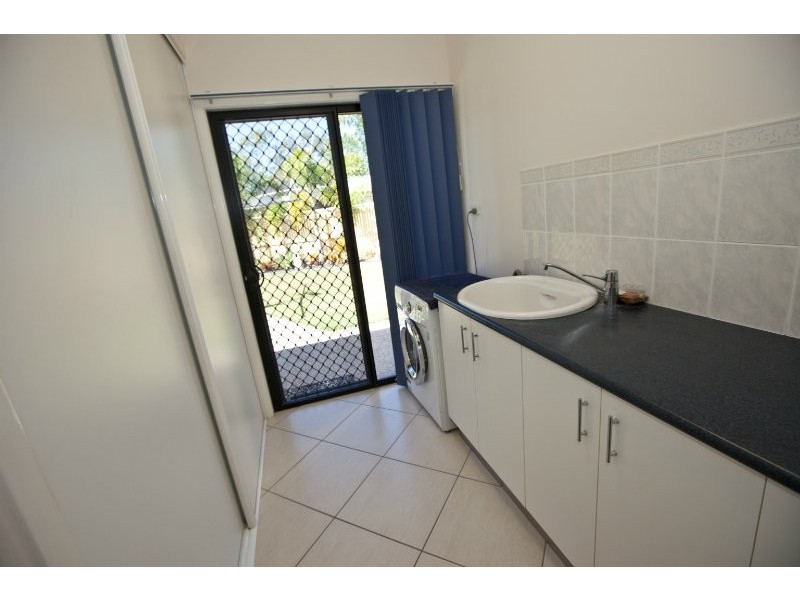 9 Creekwood Close, New Auckland QLD 4680