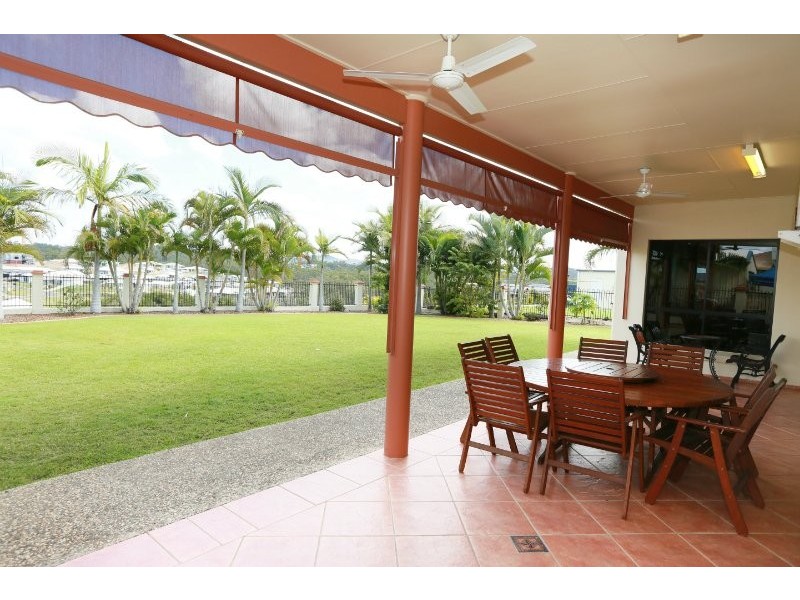 60 Katrina Boulevard, New Auckland QLD 4680